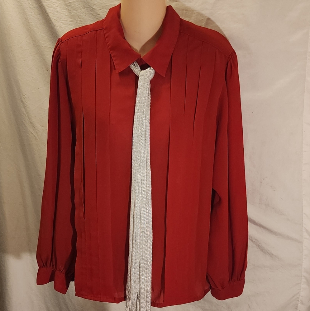 LADIES RED, SMART, SIZE 18 BLOUSE MADE BY LA BLOUSE